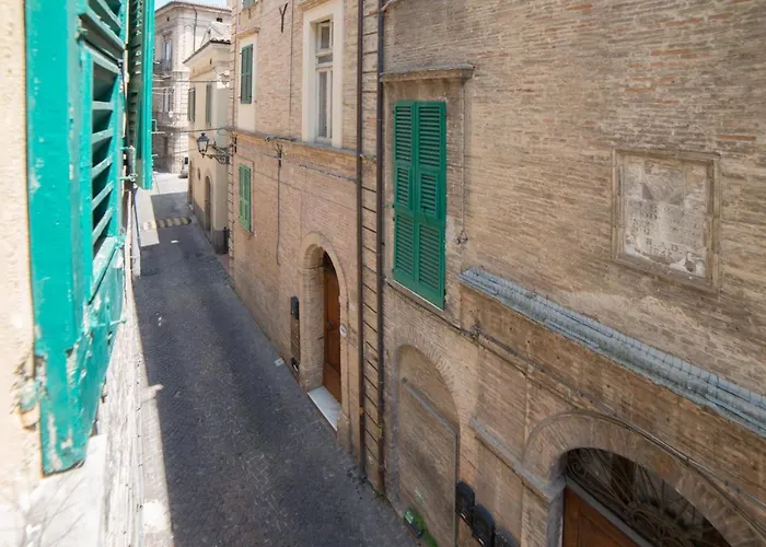 House 316 Апартаменты *